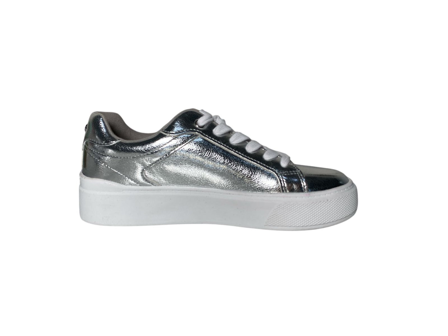 Tenis Guess Plateados - Estilo Urbano y Moderno TA LLA 9 USA