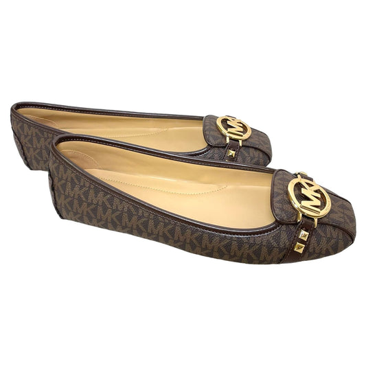 ZAPATO MICHAEL KORS - TALLA 9.5 USA.